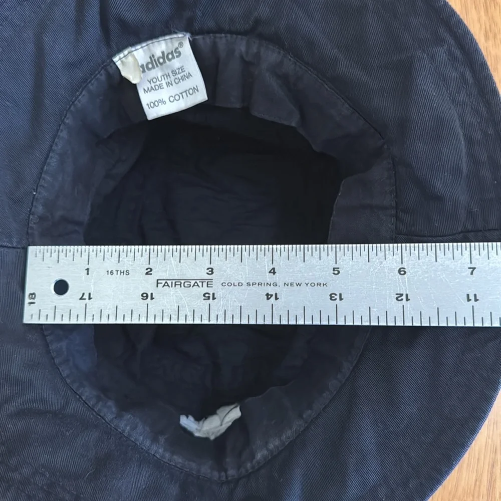 ✋Youth Adidas Unisex Black Bucket Hat EUC